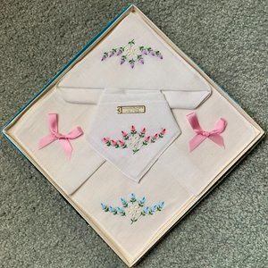 Set of 3 Vintage Irish Embroidered Handkerchiefs in Gift Box